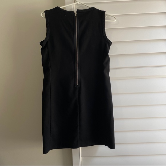 Gap black mini dress with zip pockets size 2 petite - Picture 2 of 5